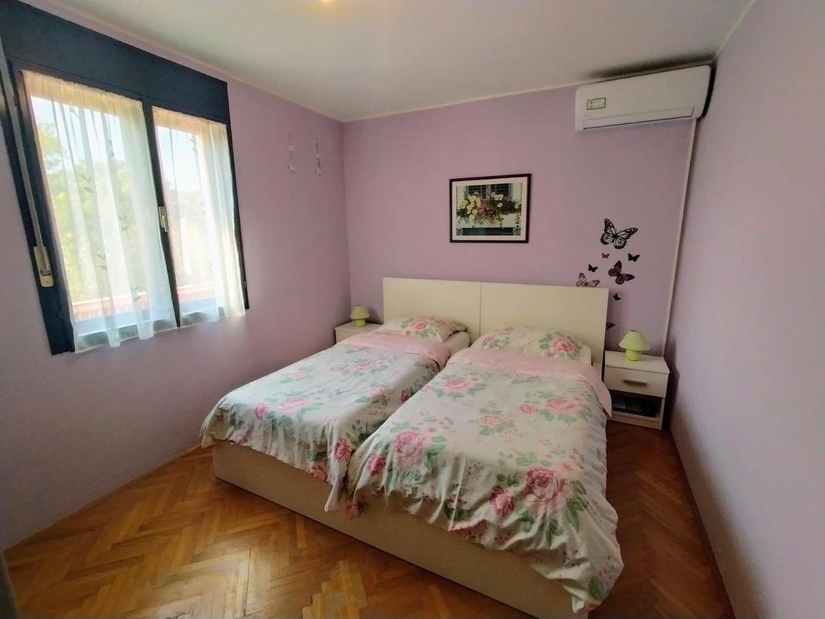 Apartments Villa Sabina Pula Ngoại thất bức ảnh
